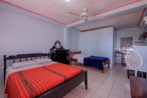Belize-Resort-with-Views-of-Barrier-Reef13-1170x785