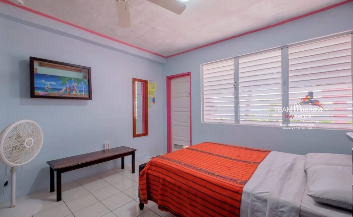 Belize-Resort-with-Views-of-Barrier-Reef16-1170x785