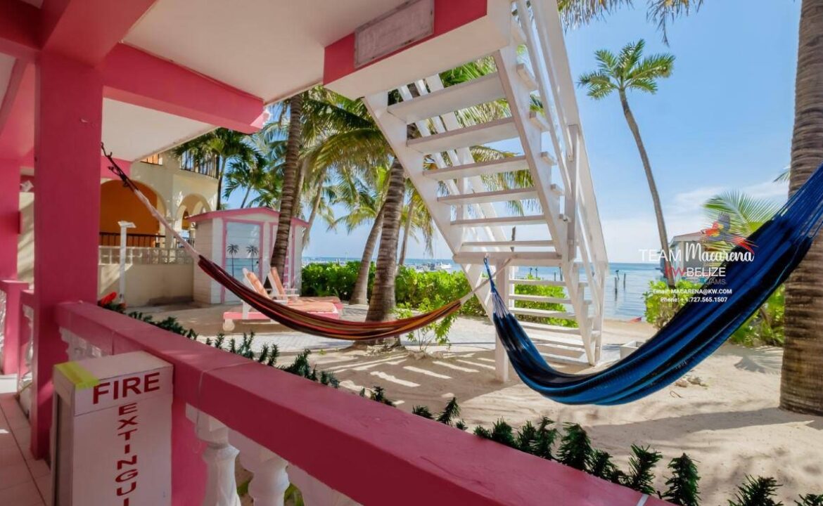 Belize-Resort-with-Views-of-Barrier-Reef23-1170x785