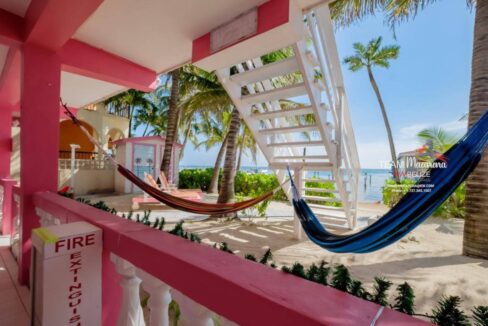 Belize-Resort-with-Views-of-Barrier-Reef23-1170x785