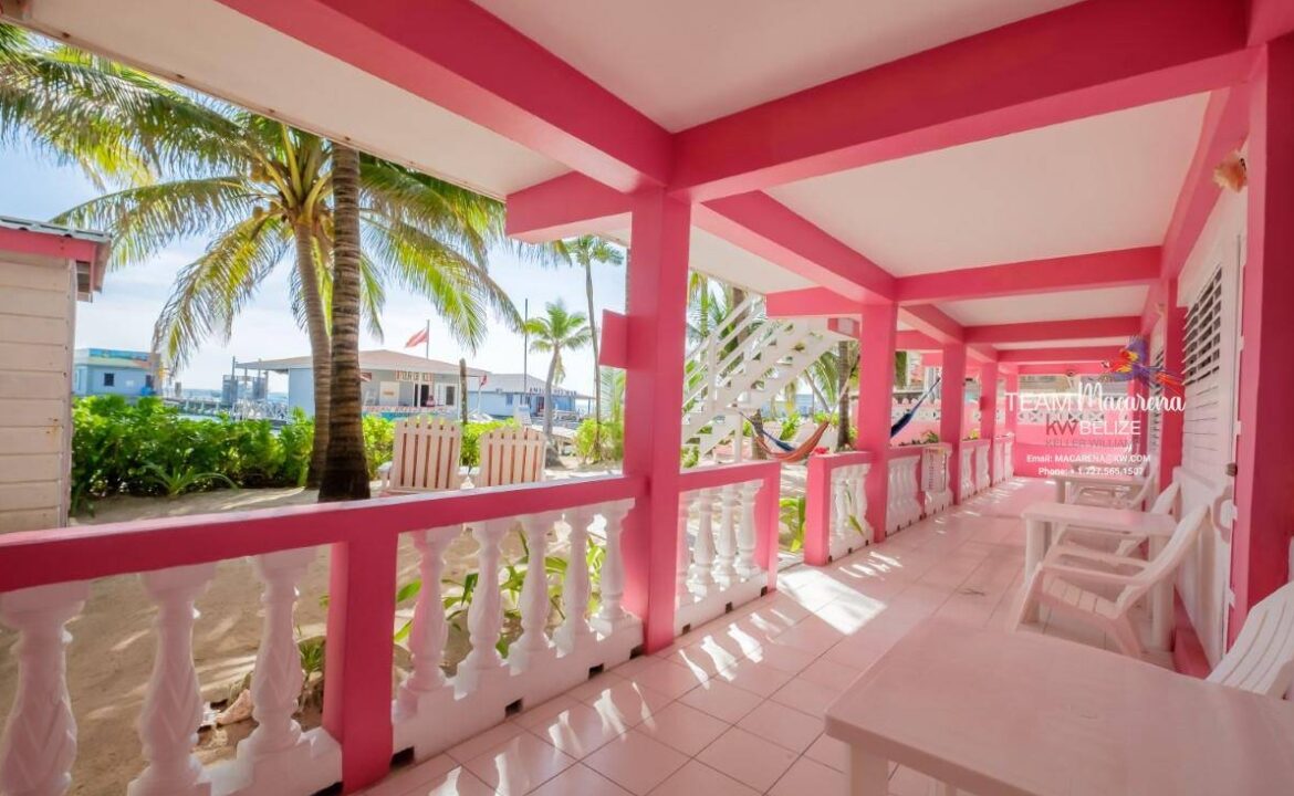 Belize-Resort-with-Views-of-Barrier-Reef24-1170x785
