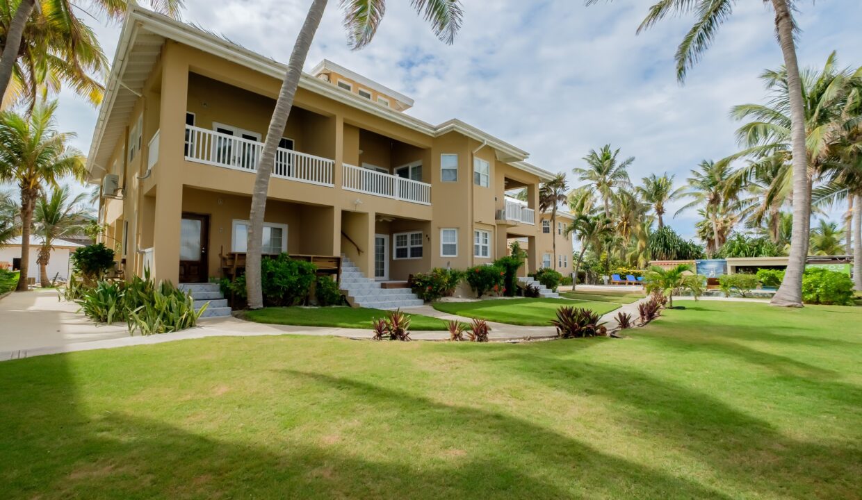 Bermuda+Palms+1+-+May_2025+-+LIGH5424-HDR