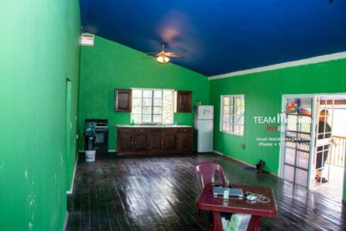 Charming-Triplex-in-San-Ignacio13-1170x785