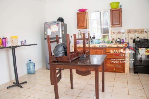 Charming-Triplex-in-San-Ignacio7-1170x785