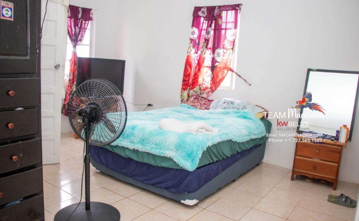 Charming-Triplex-in-San-Ignacio8-1170x785
