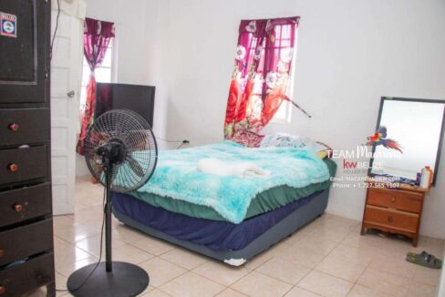 Charming-Triplex-in-San-Ignacio8-1170x785