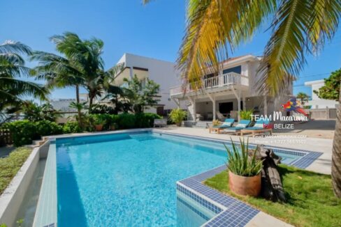 Le-Reve-Four-Bedroom-Home-with-Casita3-1170x785