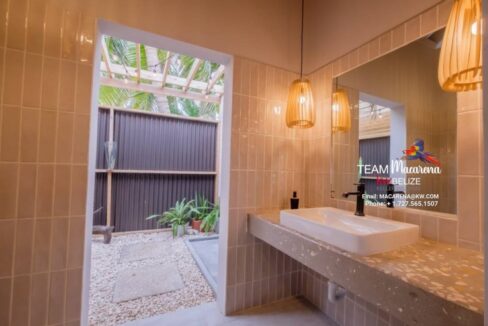 Le-Reve-Four-Bedroom-Home-with-Casita32-1170x785