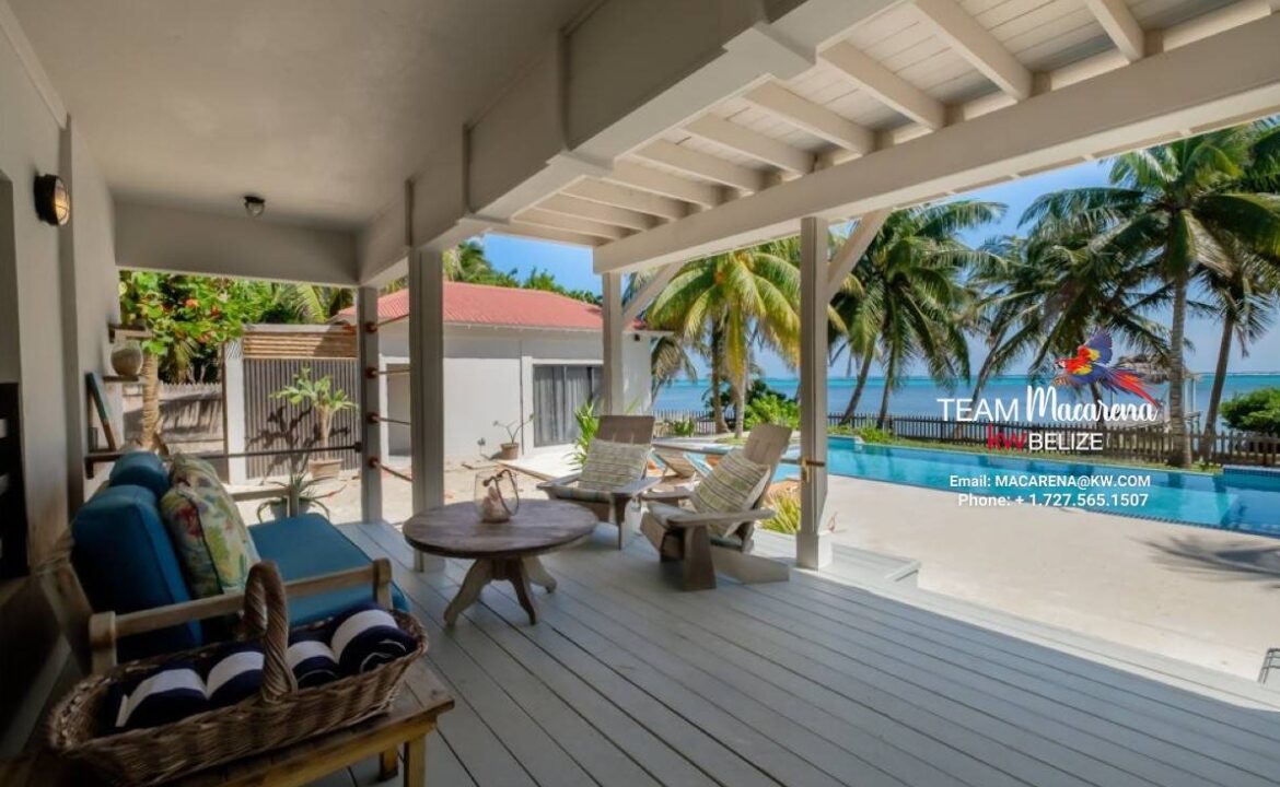 Le-Reve-Four-Bedroom-Home-with-Casita6-1170x785
