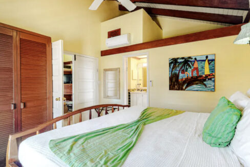 PC0013-bedroom1-1740x960-c-center