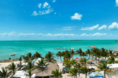 Secret-Beach-Belize-Sunny-Day