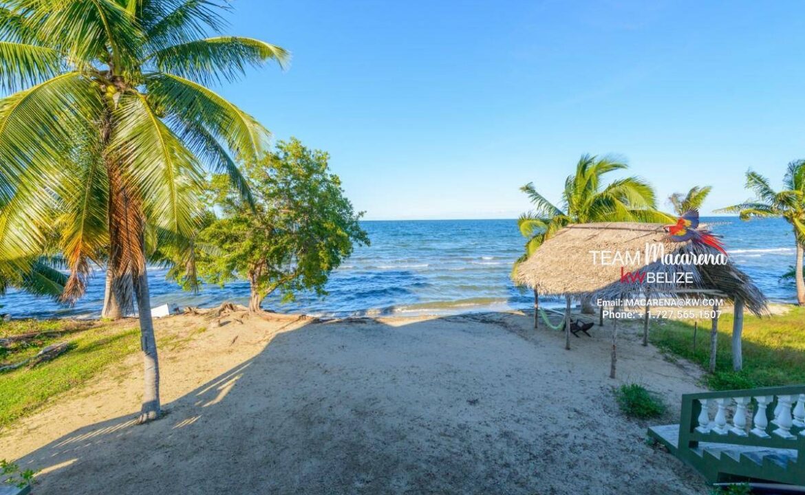 Stunning-Beachfront-House-Sitte-Point10-1170x785