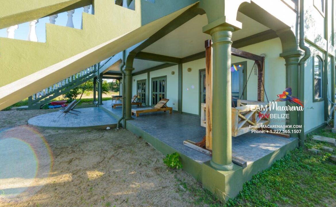 Stunning-Beachfront-House-Sitte-Point15-1170x785
