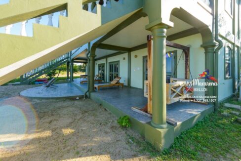 Stunning-Beachfront-House-Sitte-Point15-1170x785