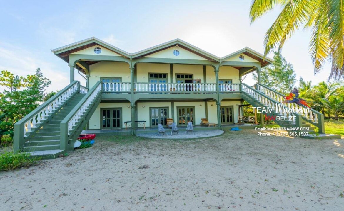 Stunning-Beachfront-House-Sitte-Point17-1170x785