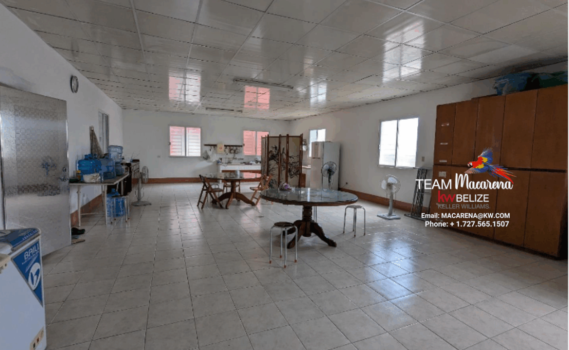 Two-Story-Concrete-Building-Orange-Wal14-1170x785