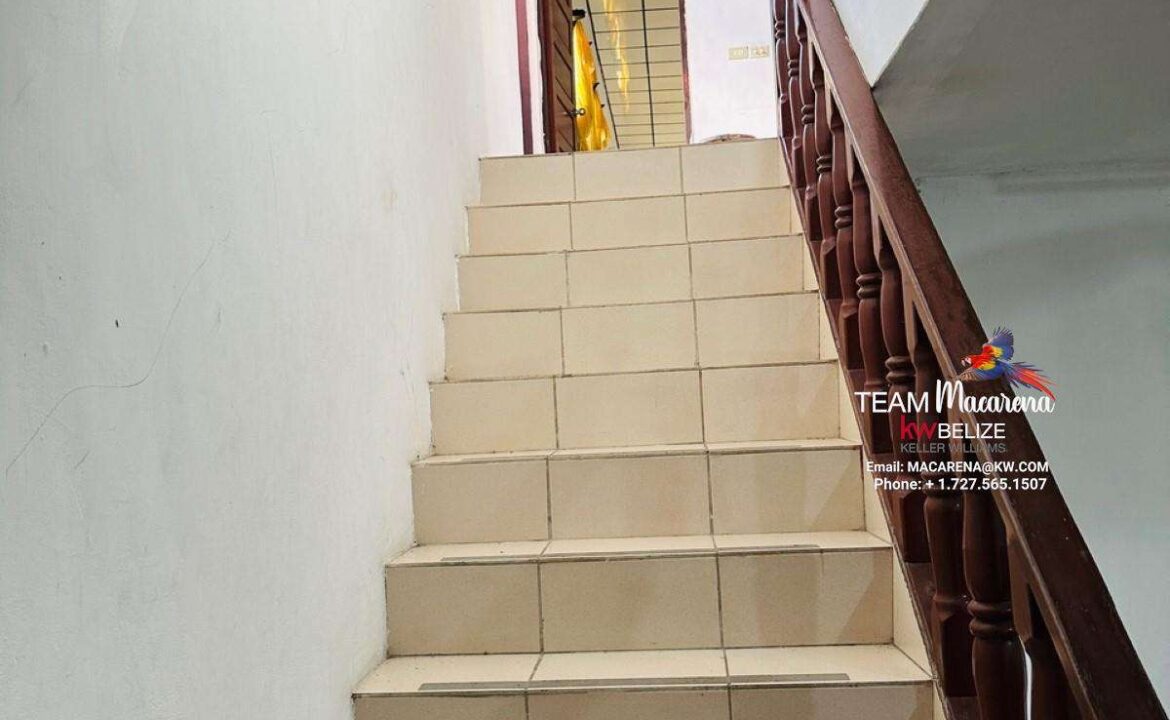 Two-Story-Concrete-Building-Orange-Wal22-1170x785