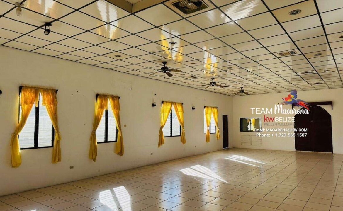 Two-Story-Concrete-Building-Orange-Wal24-1170x785