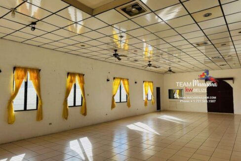 Two-Story-Concrete-Building-Orange-Wal24-1170x785