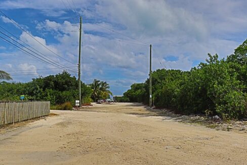 commercial_lot_near_blu_zen_022_caye_caulker_belize-1