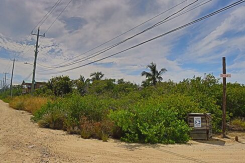 commercial_lot_near_blu_zen_023_caye_caulker_belize-1