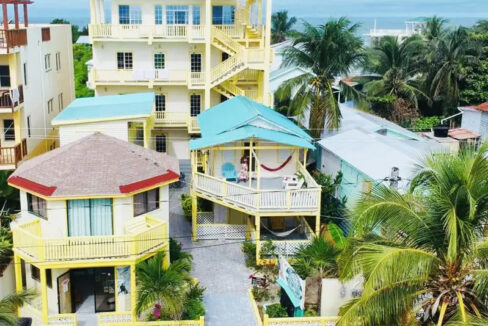 costa_maya_beachfront_hotel_108_caye_caulker_belize