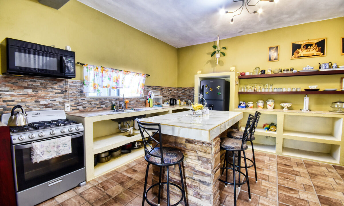kitchen_202mls
