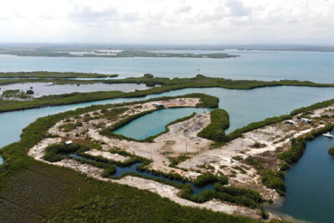 placencia-boatslip-800x0-c-center