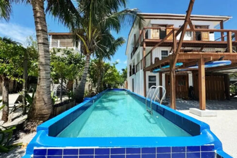 rustic_beachfront_retreat011_caye_caulker_belize