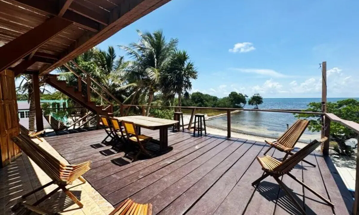 rustic_beachfront_retreat018_caye_caulker_belize