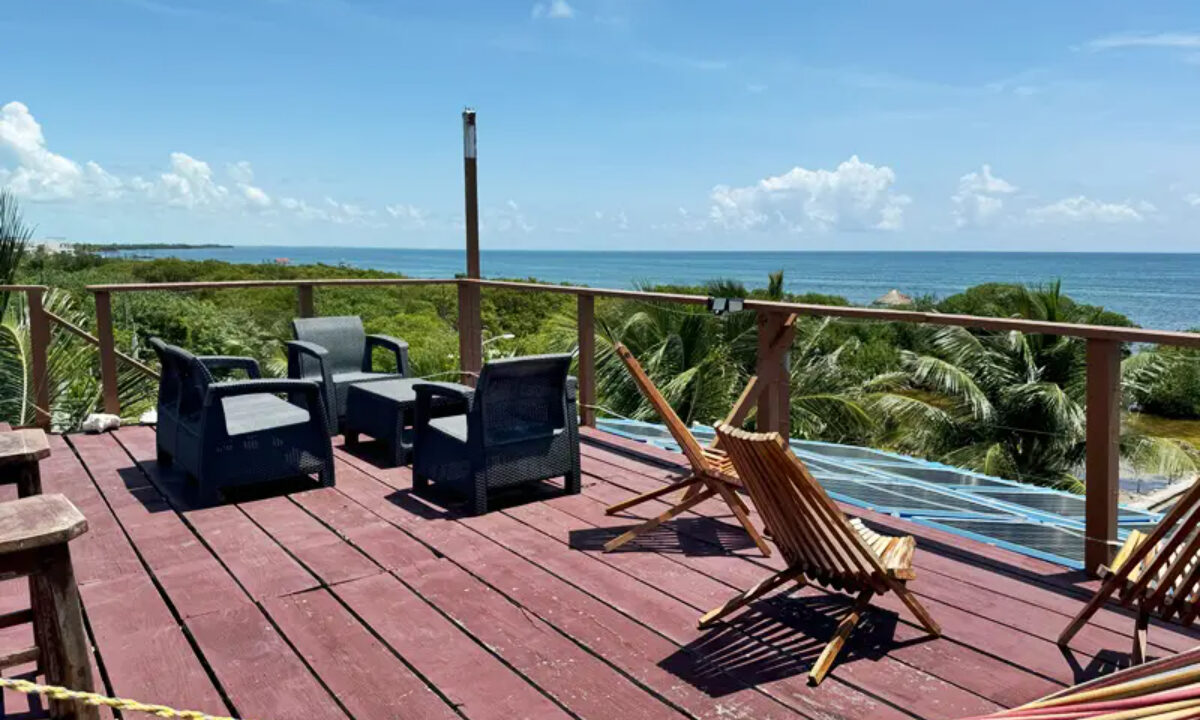 rustic_beachfront_retreat022_caye_caulker_belize