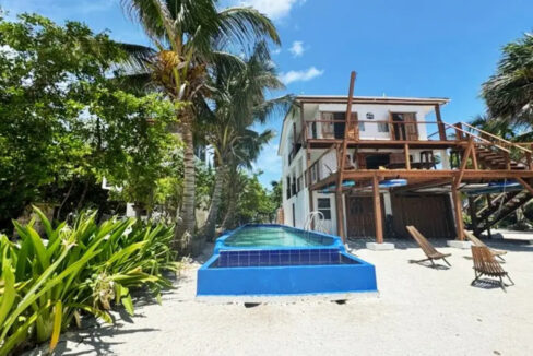 rustic_beachfront_retreat031_caye_caulker_belize