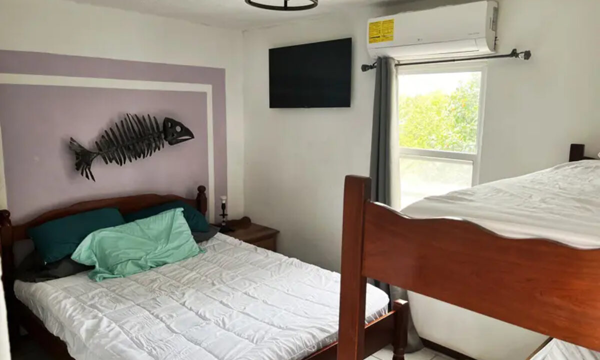 rustic_beachfront_retreat033_caye_caulker_belize