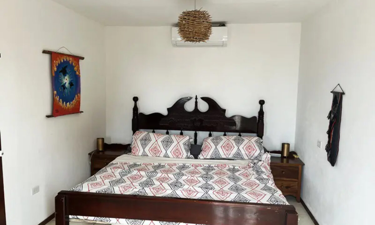 rustic_beachfront_retreat046_caye_caulker_belize