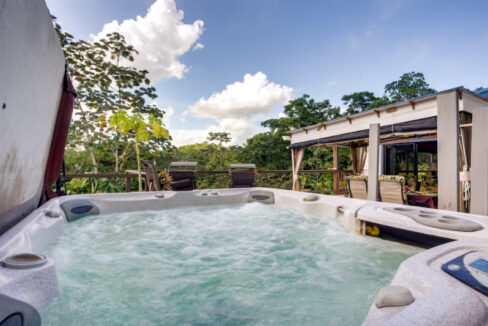 spa-hot-tub