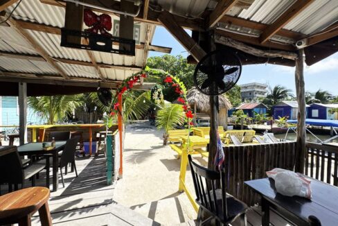 waterfront_in_the_village_124_caye_caulker_belize