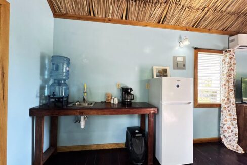 waterfront_in_the_village_140_caye_caulker_belize
