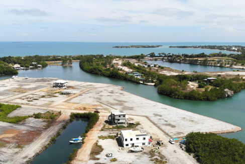 2-private-lagoon-paradise-belize