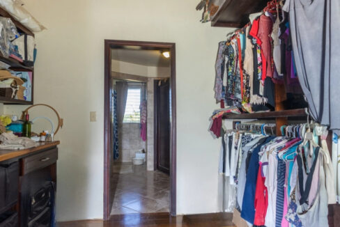 22.-Keener-closet-1000x785