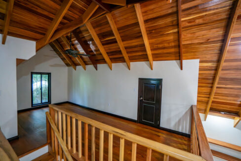 3020Acre20Eco20Retreat20with20Cave20Hummingbird20Highway2017