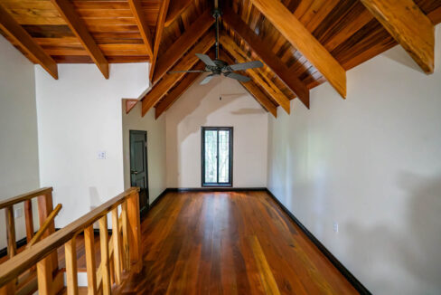 3020Acre20Eco20Retreat20with20Cave20Hummingbird20Highway2018