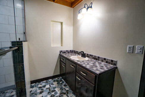 3020Acre20Eco20Retreat20with20Cave20Hummingbird20Highway2023