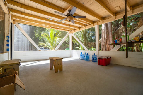 3020Acre20Eco20Retreat20with20Cave20Hummingbird20Highway2032