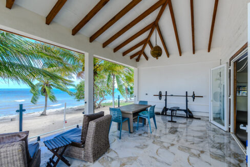 3234_guesthousepatio