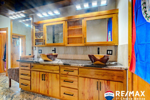 3234_masterbath