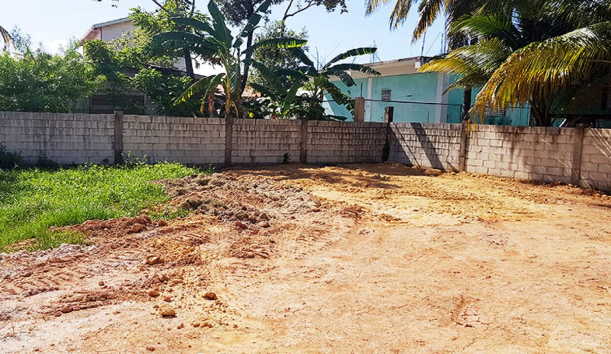 4commercialpropertyladyville4