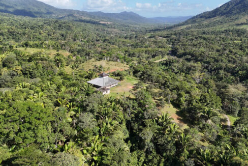 5020Acres20Rainforest20Estate20Waterfall20Creek20Hummingbird20Hills2025