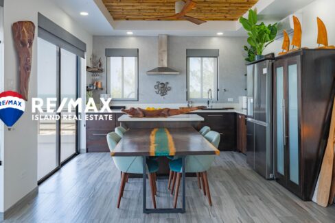 ALAIA-REEF-HOUSE-UNIT-3511-RESIZED-WATERMARKED-5 (1)