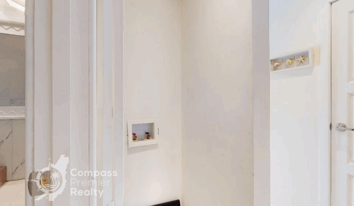 Beachfront-condo-for-sale-Belize-Real-estate-8