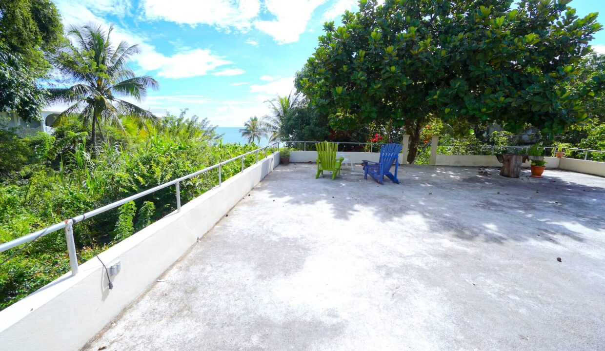 CHR02430